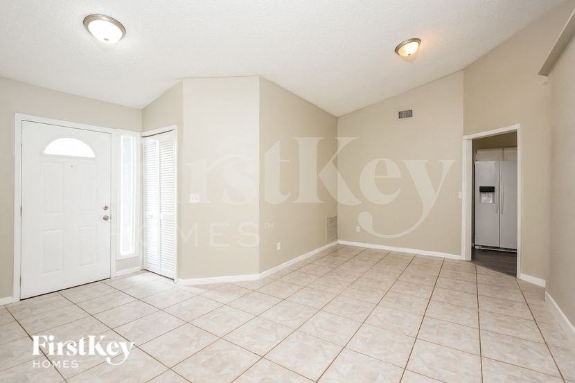 232 Rheine Rd Nw - Photo 5 of 16