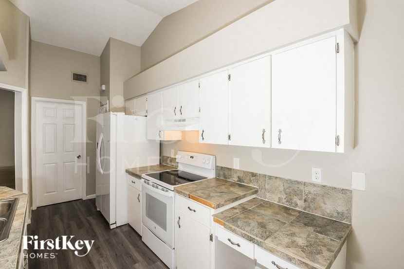 232 Rheine Rd Nw - Photo 6 of 16