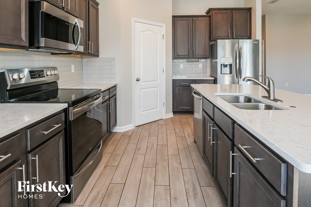 11637 Lake Chub Dr - Photo 6 of 15