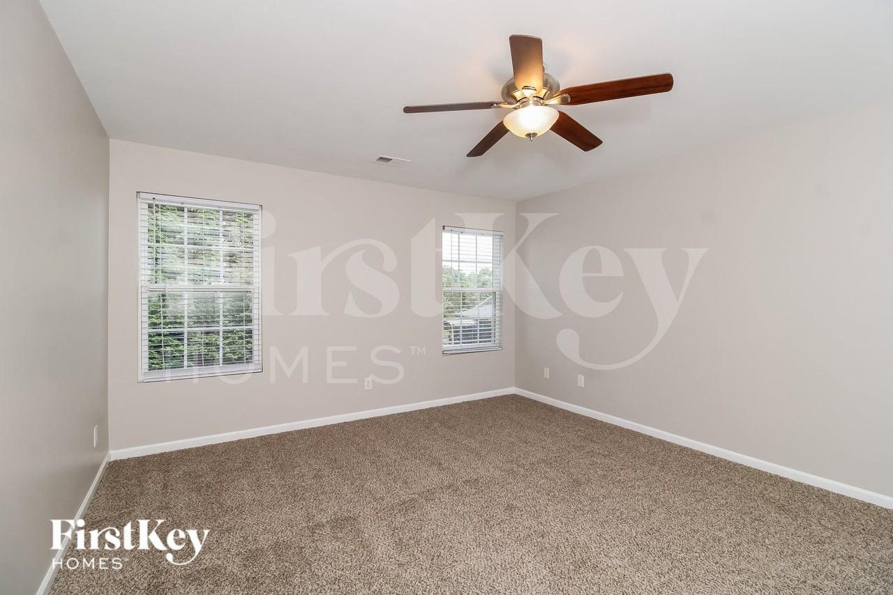 169 Silver Creek Trl - Photo 7 of 15