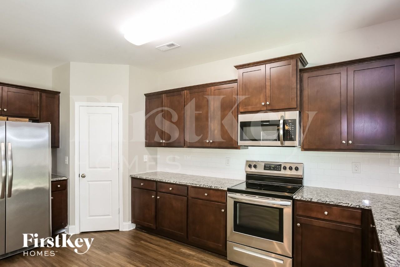 9520 Blue Knoll Ct - Photo 6 of 16