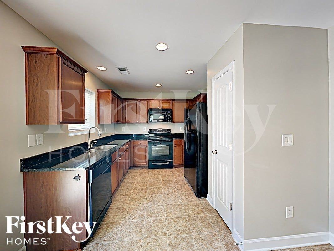 9433 Turning Wheel Dr - Photo 5 of 17