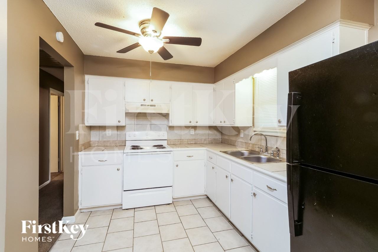 7616 E 51st Ter - Photo 7 of 16