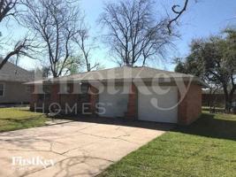 featured image of 3105 Mckinney Dr