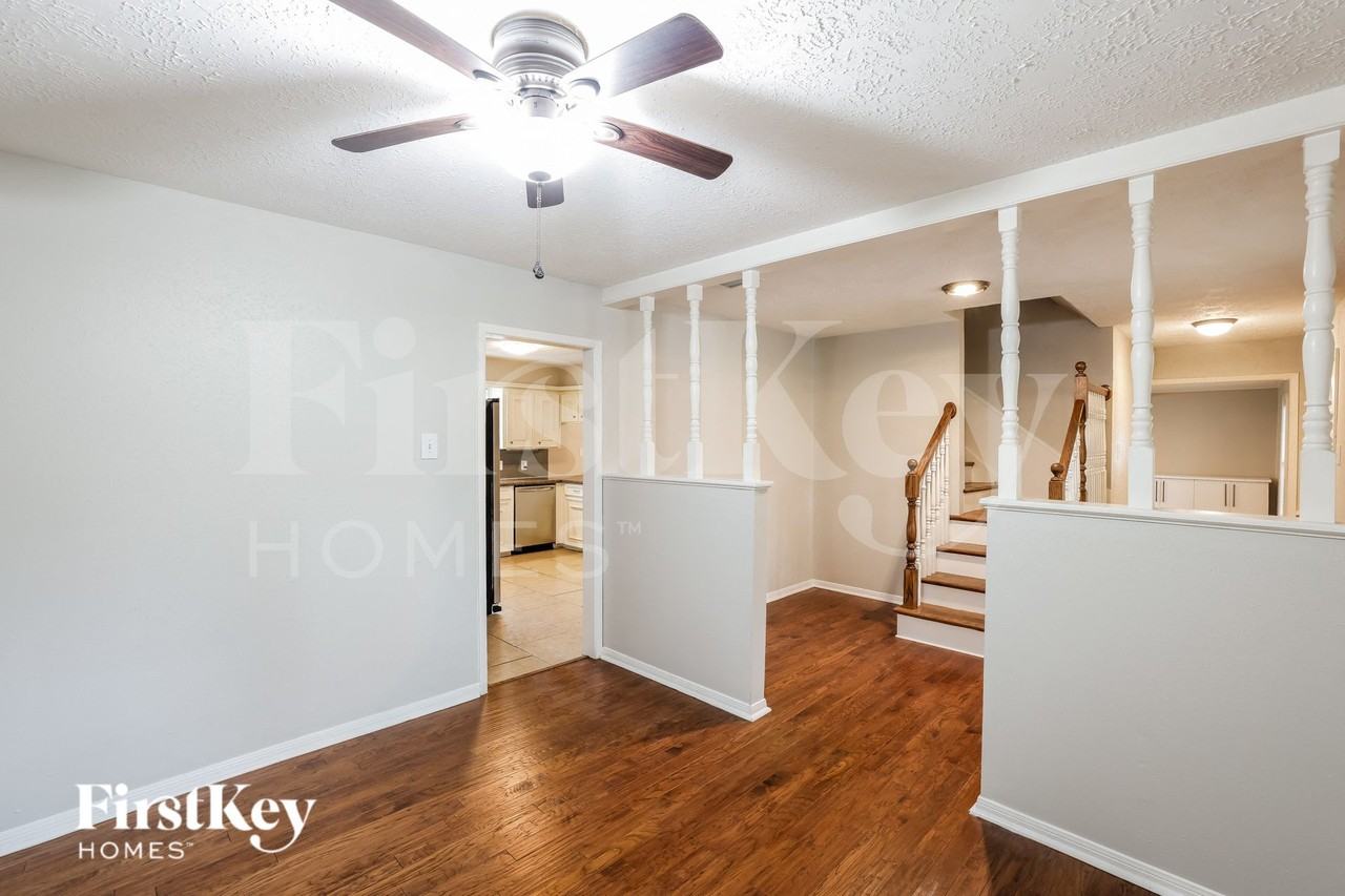 25603 Pecan Valley Cir - Photo 7 of 16