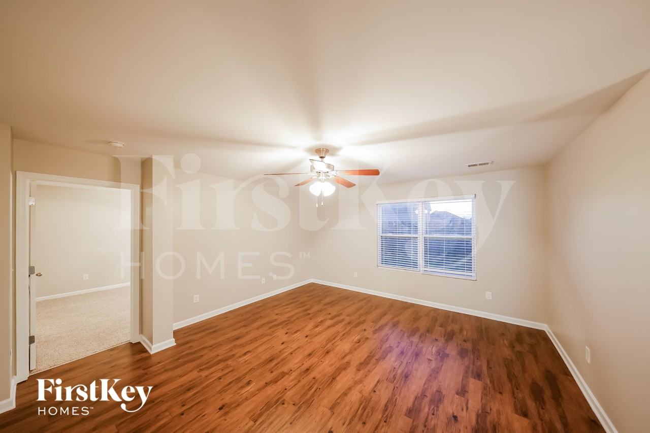 104 Rosegate Dr - Photo 3 of 15