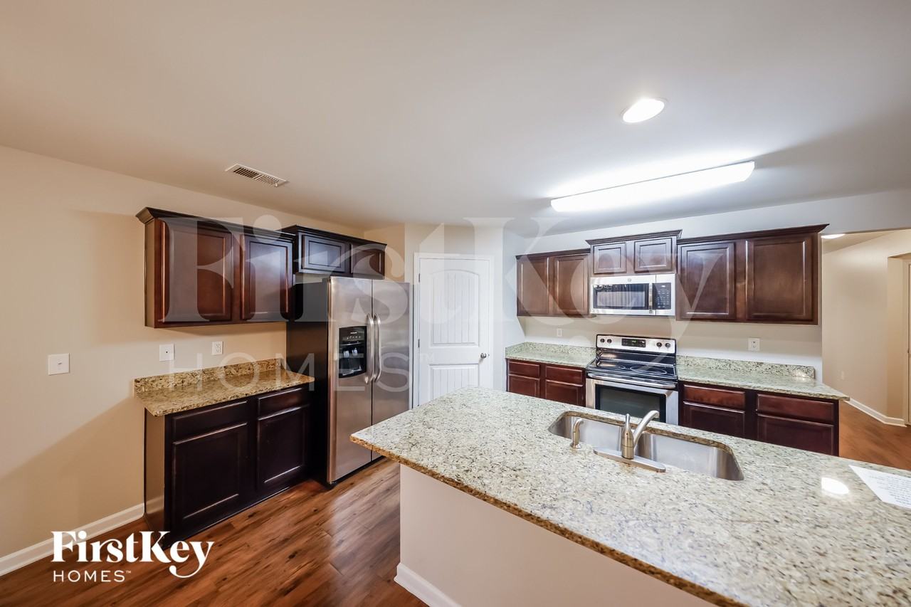 104 Rosegate Dr - Photo 6 of 15