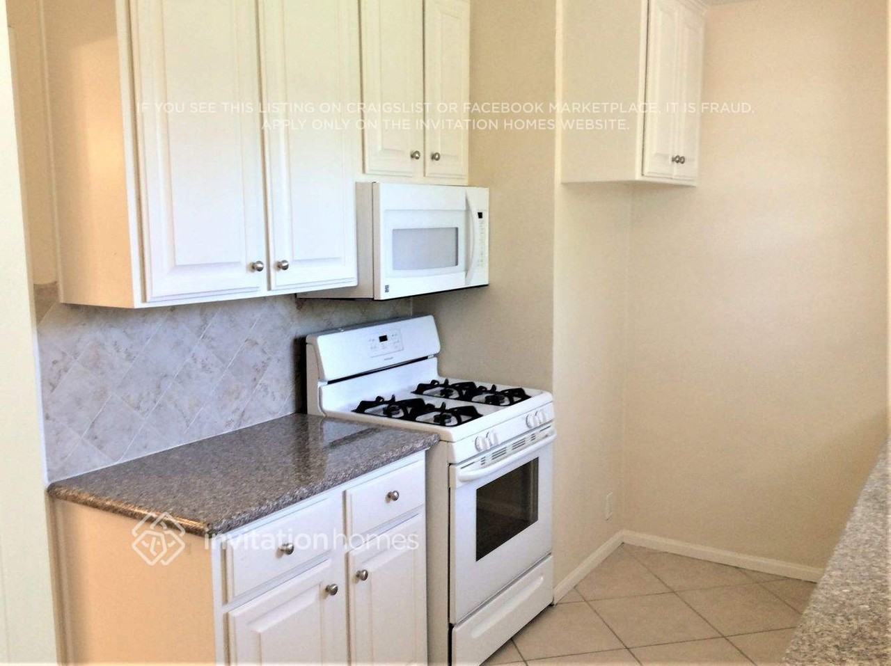 7721 Ethel Ave - Photo 4 of 12