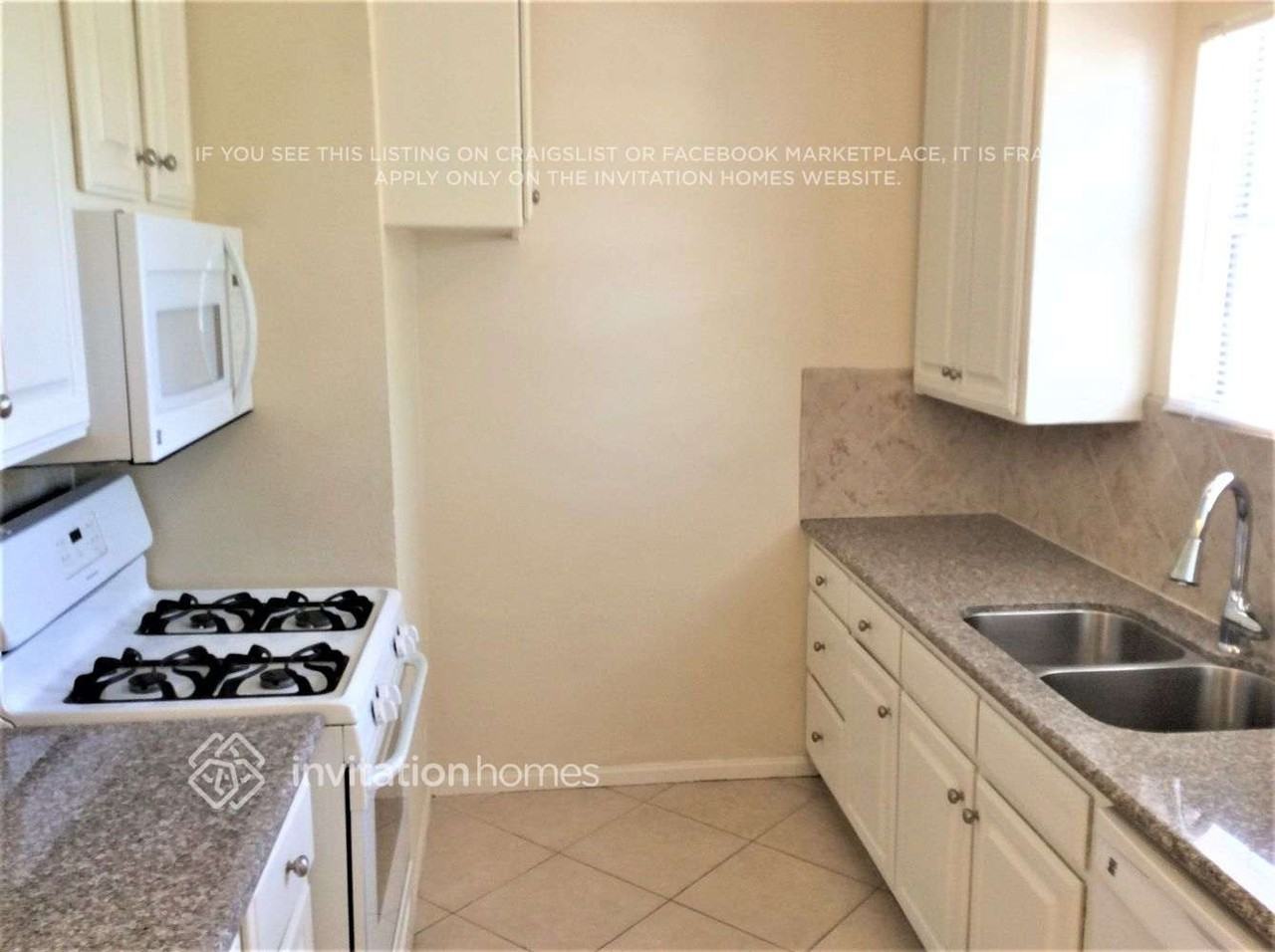 7721 Ethel Ave - Photo 5 of 12