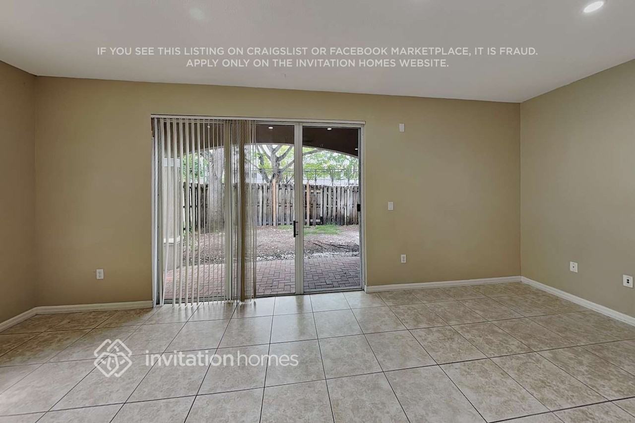 15307 Sw 88th Ter - Photo 4 of 21