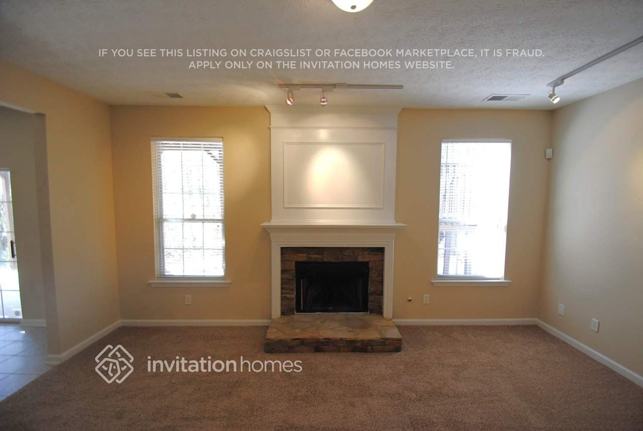 340 Magnolia Walk Ln - Photo 2 of 11