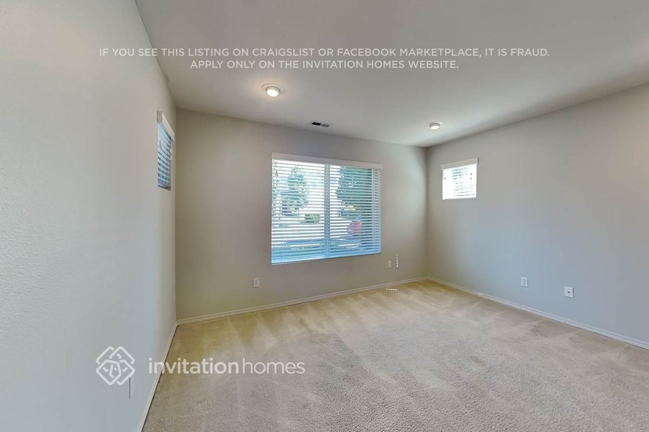 4006 153rd Pl Se - Photo 5 of 19
