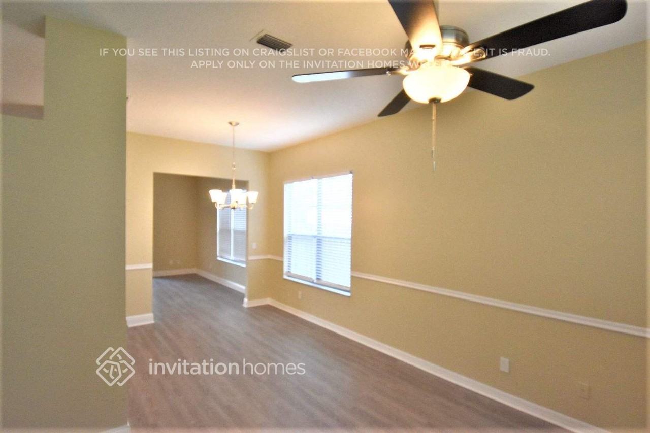 7054 Red Bay Ct - Photo 3 of 15