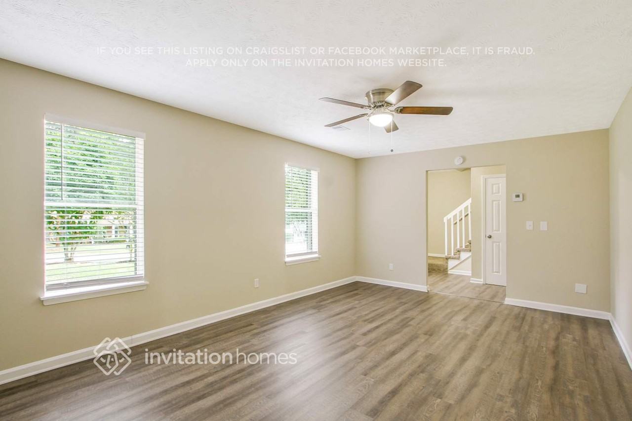 3677 Tarragon Dr - Photo 4 of 26