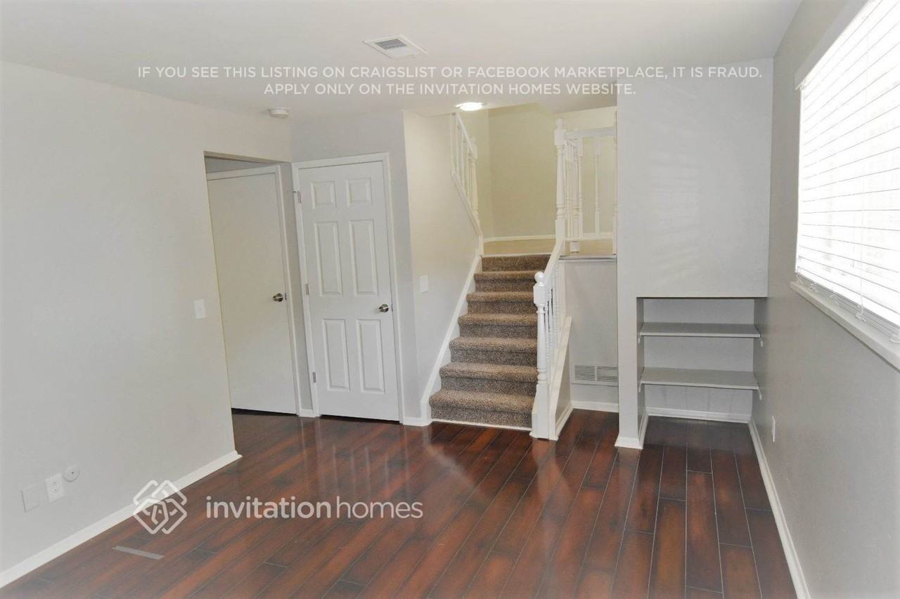 14953 E Temple Pl - Photo 3 of 15