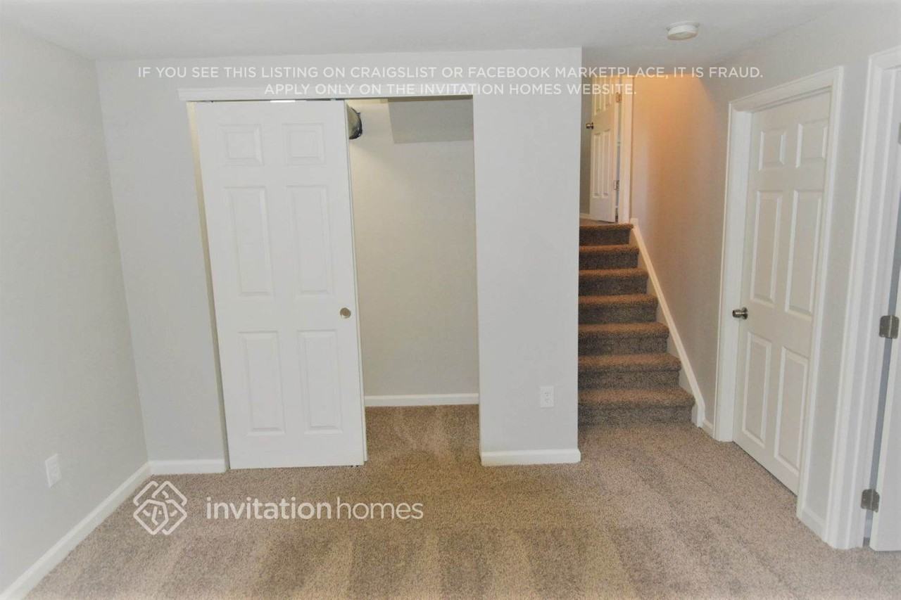 14953 E Temple Pl - Photo 7 of 15