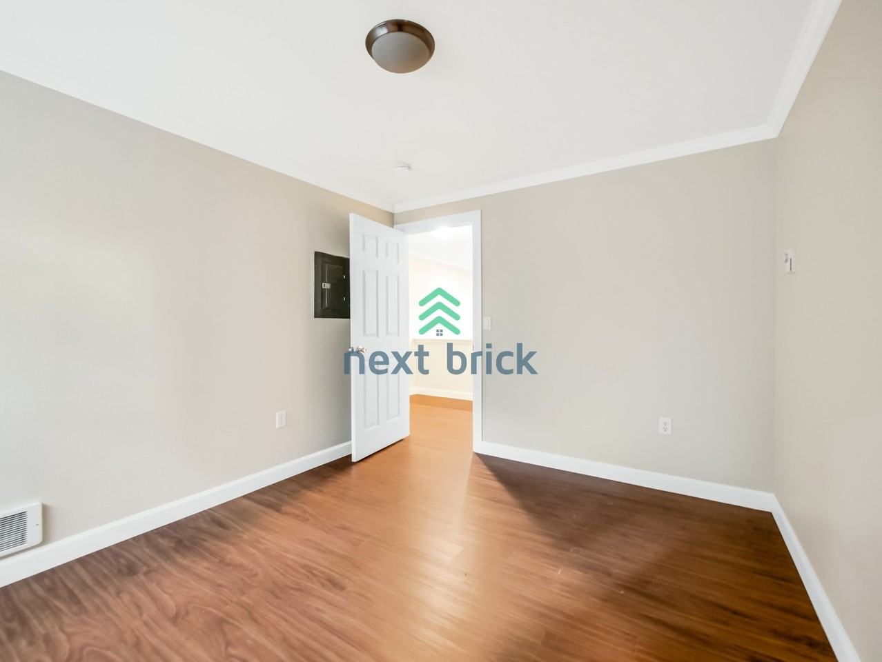 12229 100th Ave Ne #B108 - Photo 6 of 15