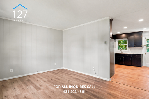 5925 Hines Cir #A - Photo 4 of 19