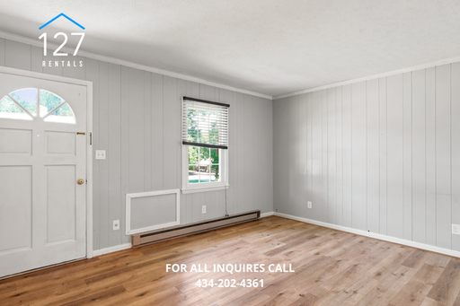 5925 Hines Cir #A - Photo 5 of 19