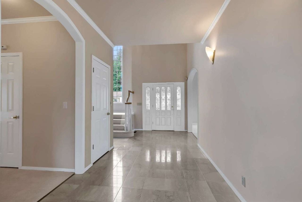 4021 Patrick Ct Se - Photo 5 of 13