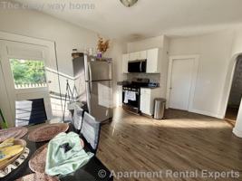 featured image of 785 Somerville Ave #2