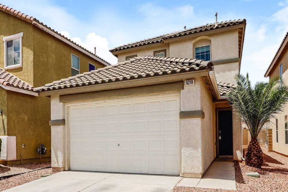 6218 Lone Cypress Ct - Photo 4 of 17