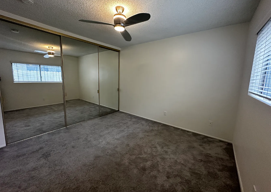 3045 E Theresa St #5 - Photo 7 of 11