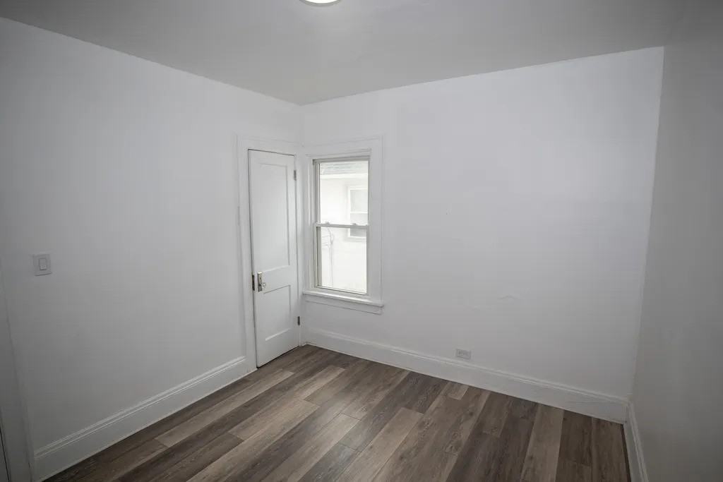 13706 Coit Rd Lowr #1 - Photo 3 of 12