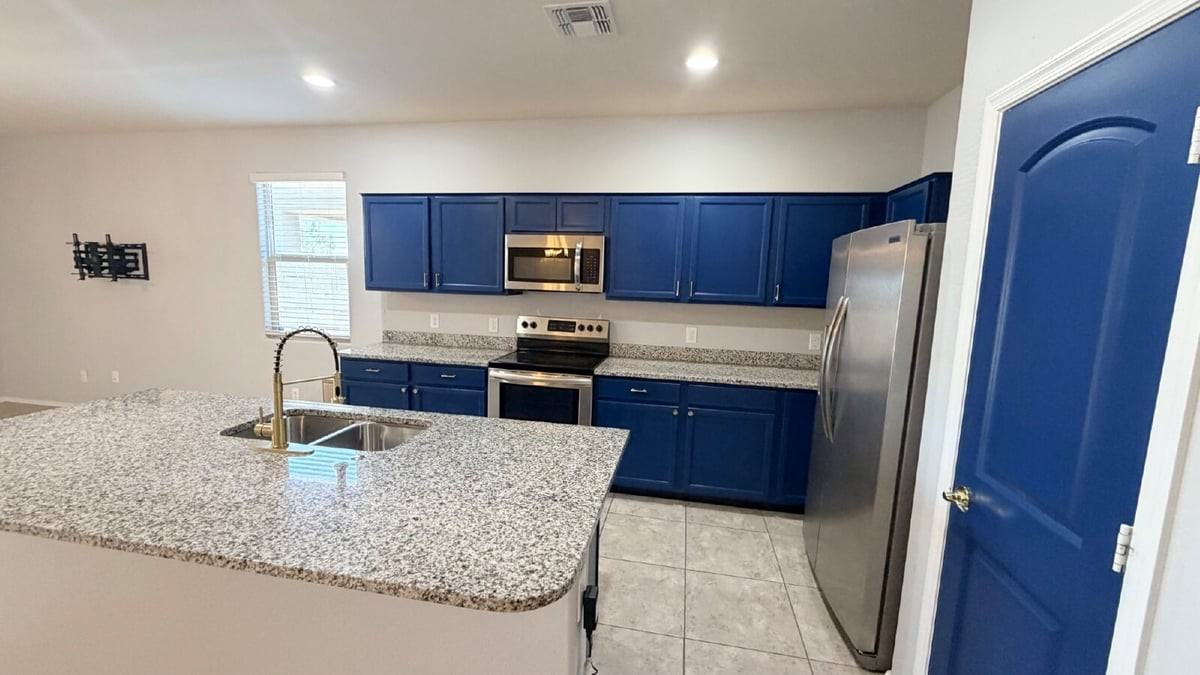 37844 W Amalfi Ave - Photo 3 of 18