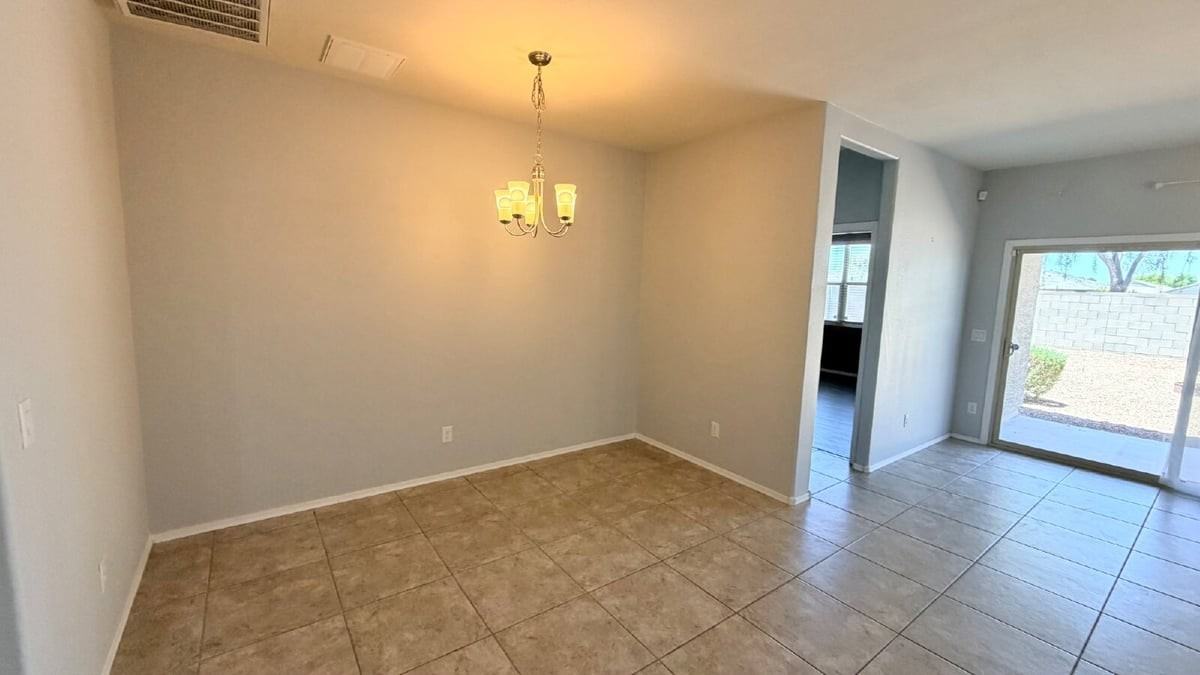 37844 W Amalfi Ave - Photo 7 of 18