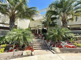 featured image of 4513 Cove Dr #12