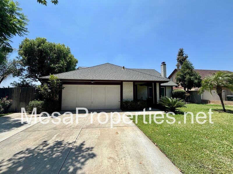 12392 Whistler St - Photo 2 of 40