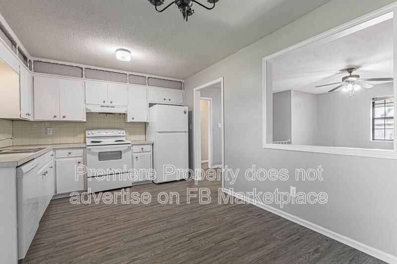 2527 Nw 6th St - Photo 4 of 15