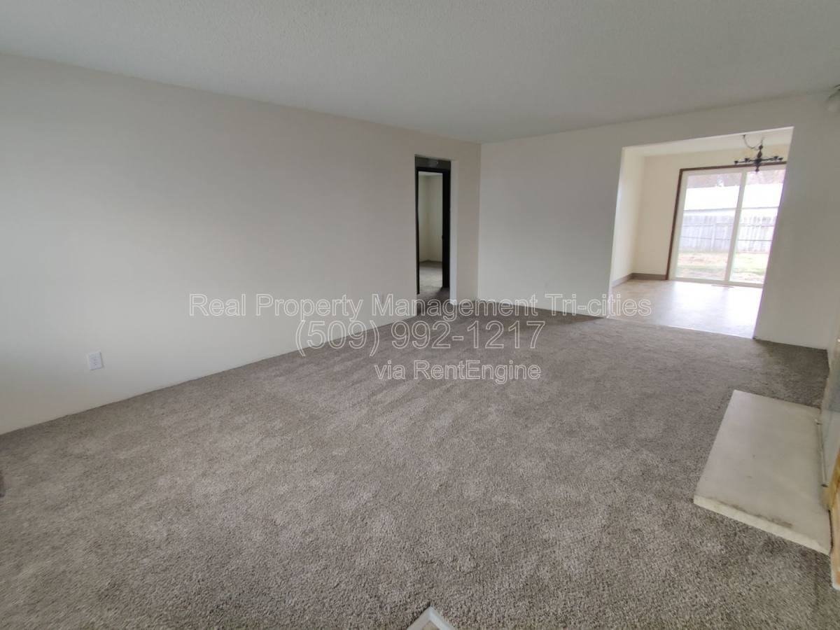 708 N Rd #34 - Photo 4 of 10