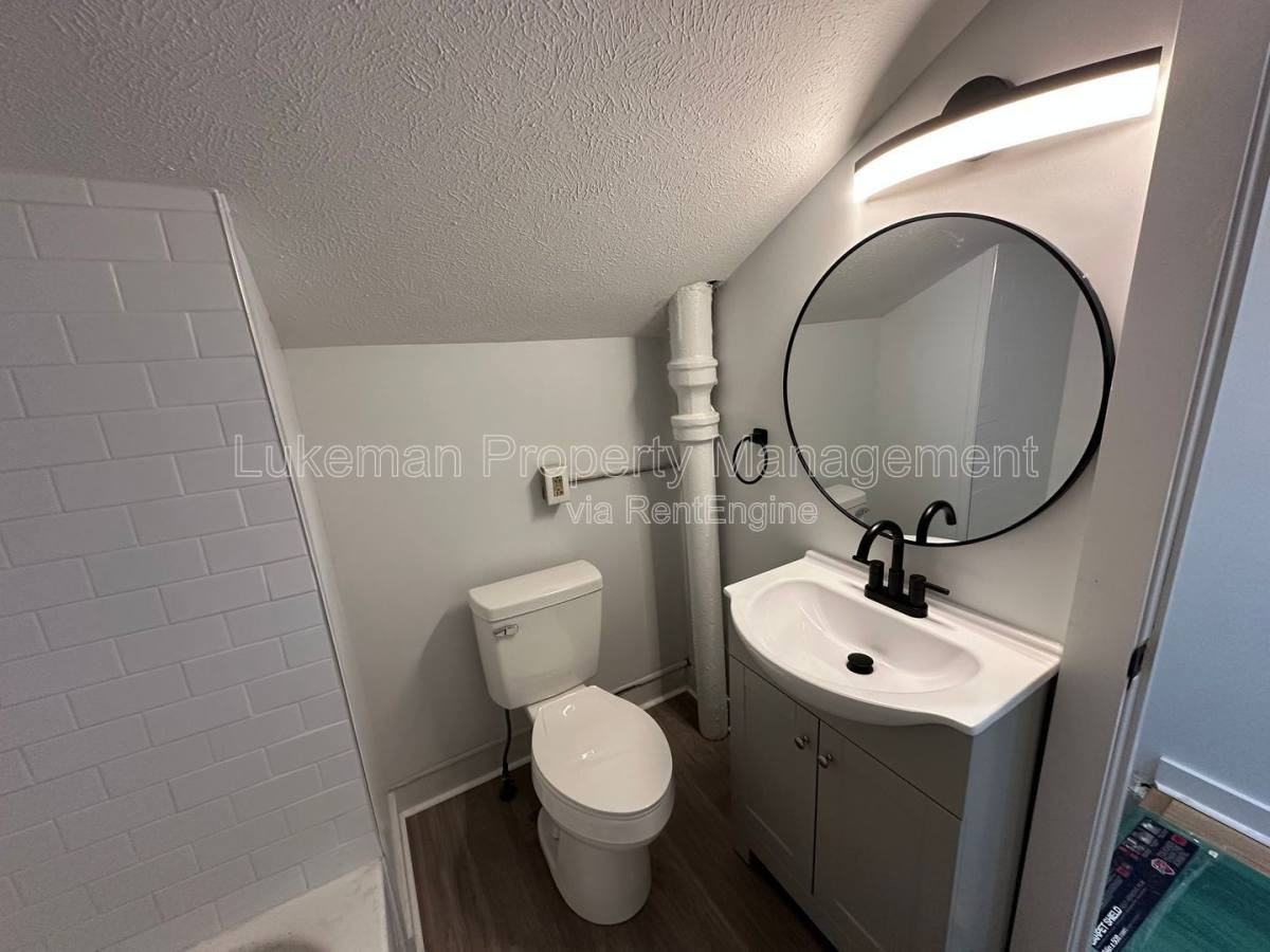 810 Grant St - Photo 6 of 7