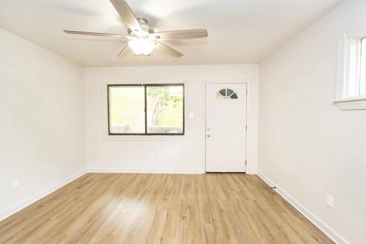 5326 Slayton Ave #5324 - Photo 2 of 10