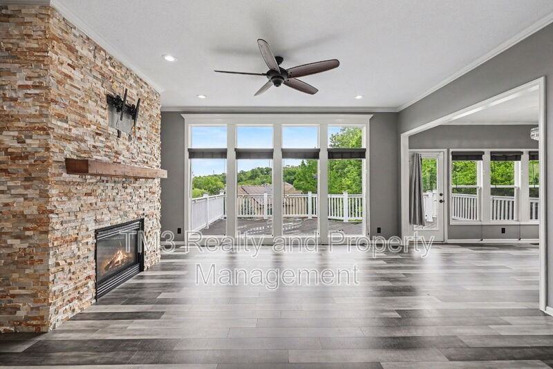 5605 Ne Coral Dr - Photo 7 of 29