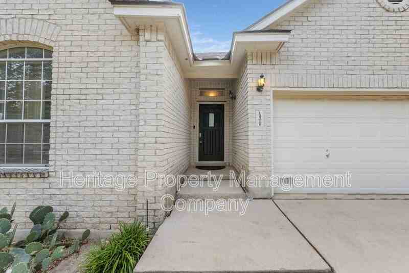 12219 Stable Fork Dr - Photo 2 of 31