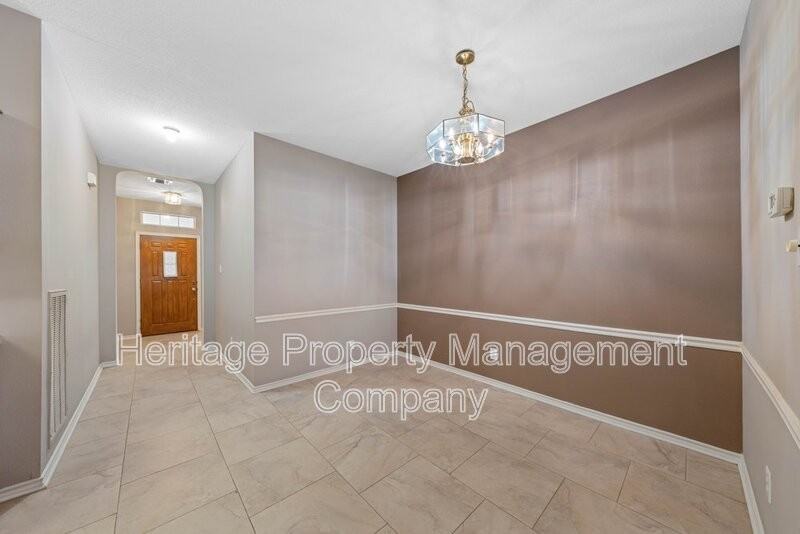 12219 Stable Fork Dr - Photo 3 of 31