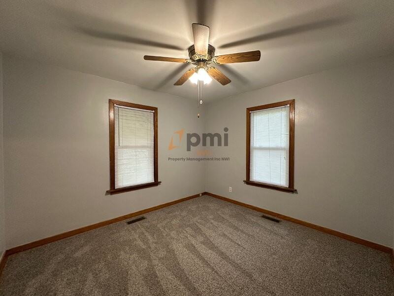 811 Institute St - Photo 7 of 24