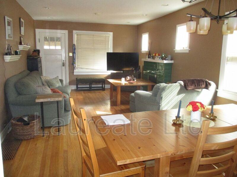 953 Garfield St - Photo 2 of 8