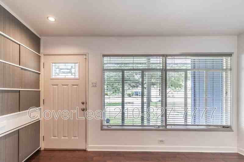 319 Bryn Mawr Dr - Photo 6 of 39