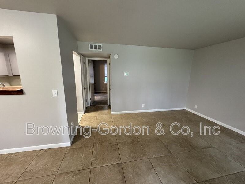 1308 Caldwell Ave - Photo 2 of 12