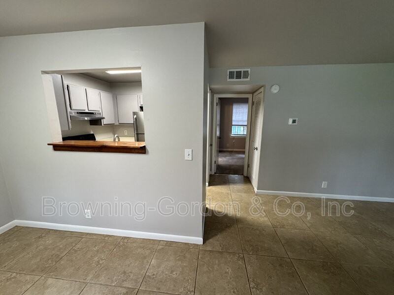 1308 Caldwell Ave - Photo 3 of 12