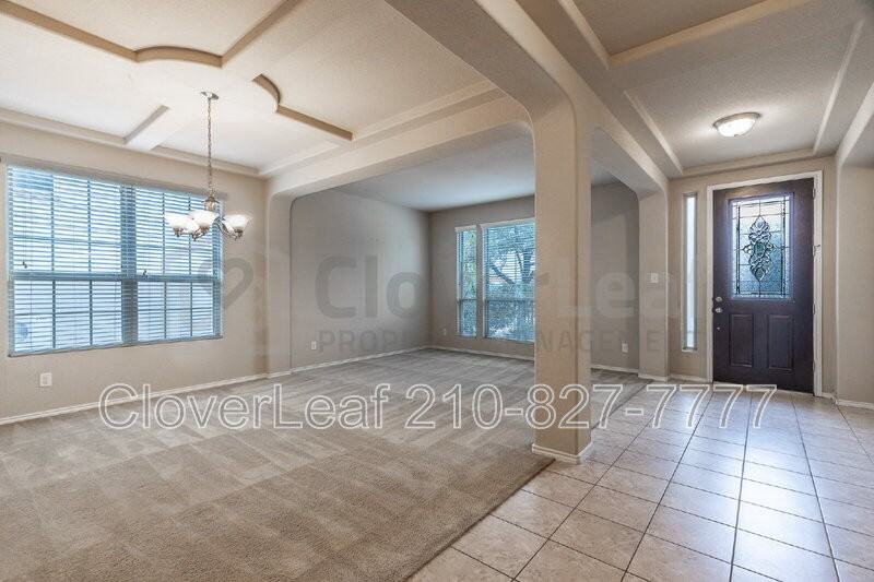 3734 Ox Bridge St - Photo 6 of 48