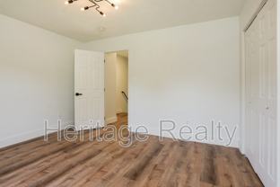 2574 Kenilworth Ln - Photo 1 of 1