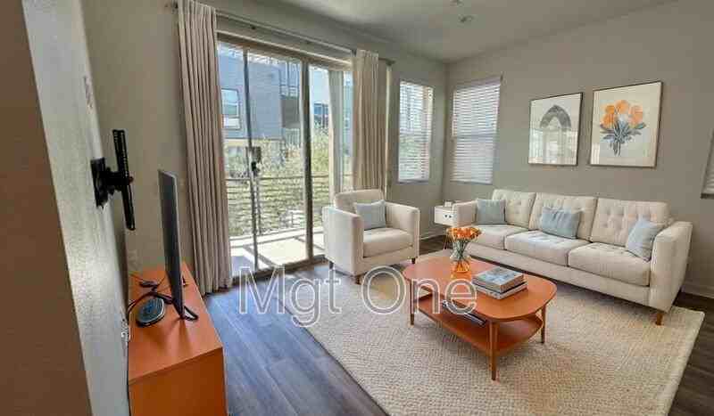 214 Placemark - Photo 5 of 24