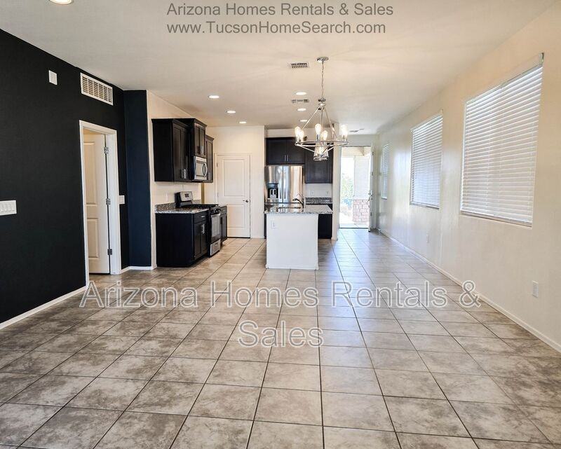 11295 S Weismann Dr - Photo 5 of 13