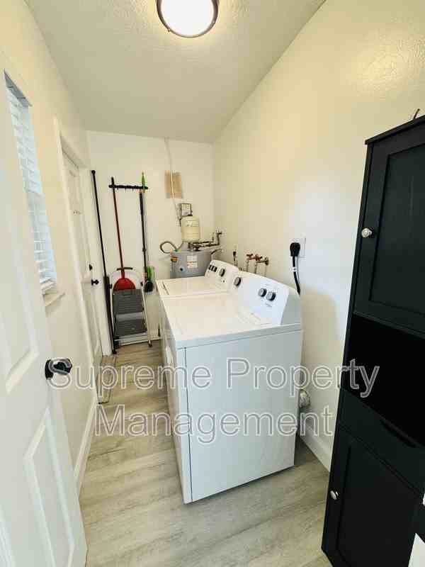 3154 Pine Tree Ave #2 - Photo 7 of 7