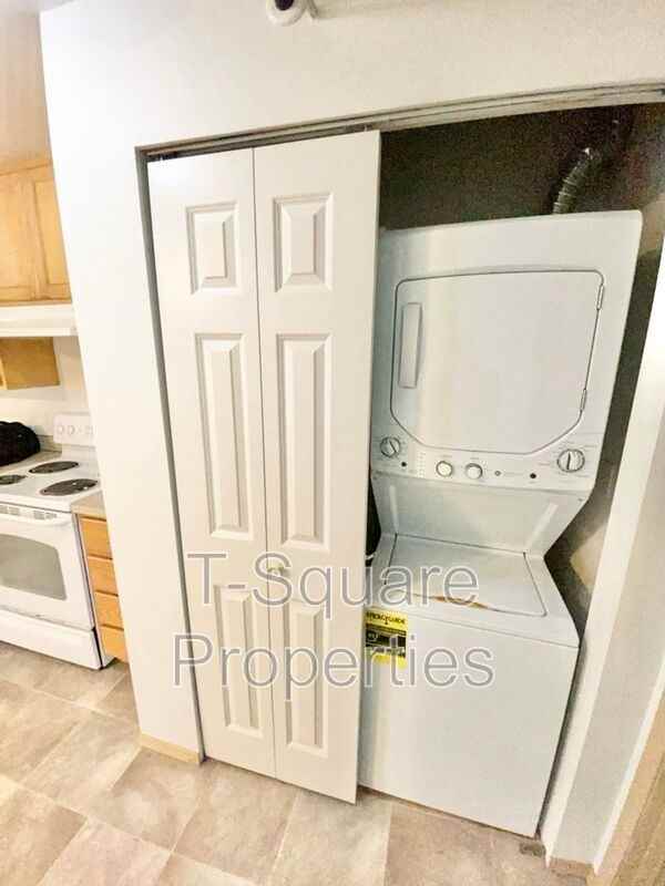 717 Cedar Ave #103 - Photo 4 of 15